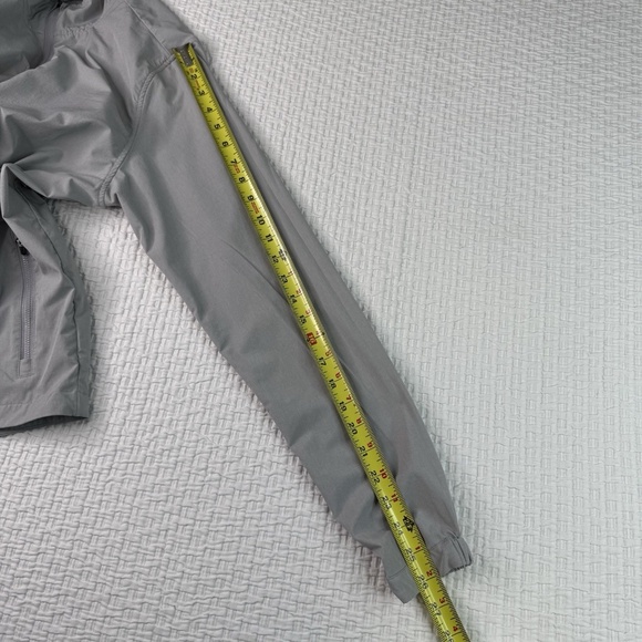 Vuori Venture Track Jacket Mens M Light Gray Full Zip Lightweight Outdoor Gym - Picture 11 of 11